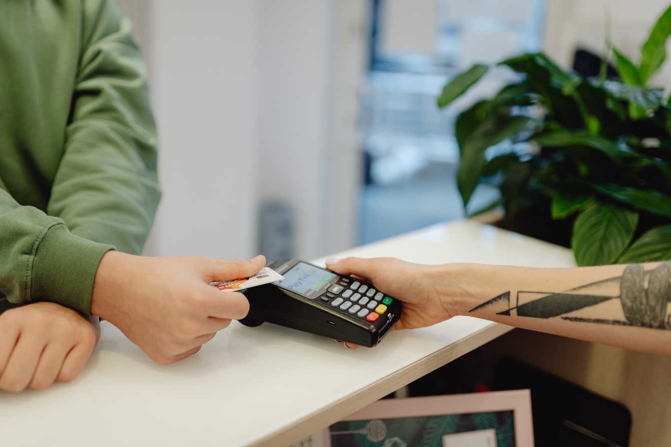 comment deposer un cheque a la banque guide complet 1