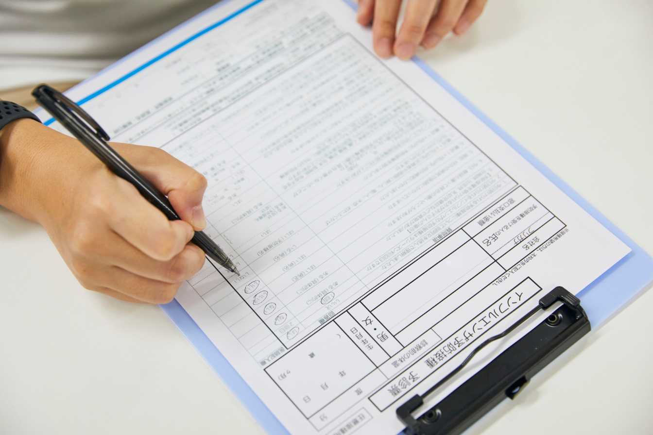 comment-remplir-un-cheque-en-2025-guide-complet-et-securise-2